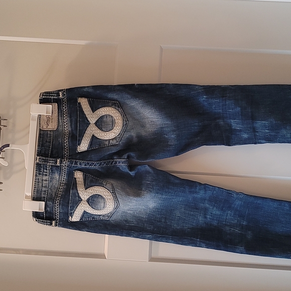 Denim - Picture 3 of 3